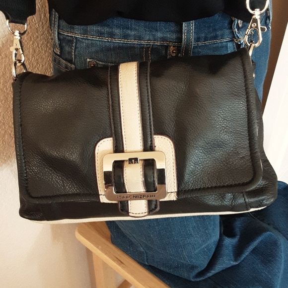 Isaac Mizrahi Leather Shoulder/Crossbody Bag - Picture 2 of 8
